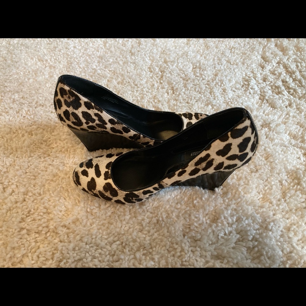 White House black market cheetah print pony fur - Picture 2 of 7